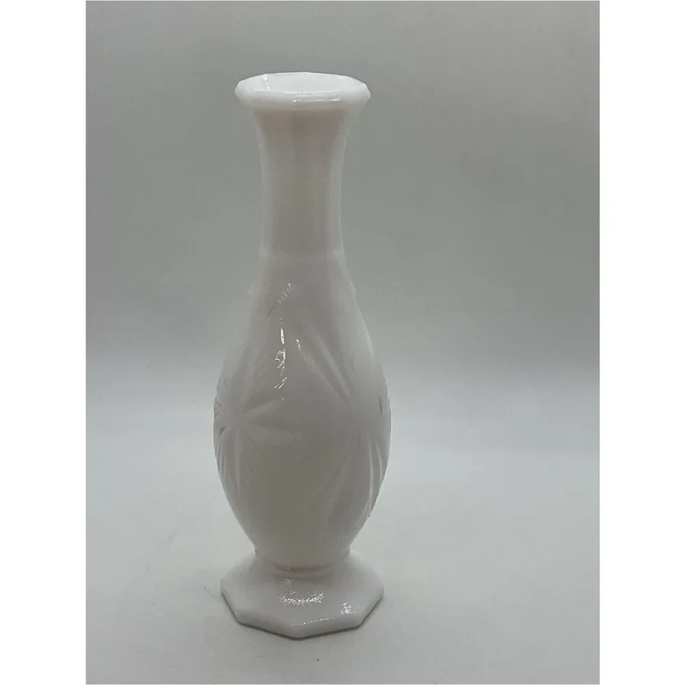 Vintage White Milk Glass Starburst Bud Vase